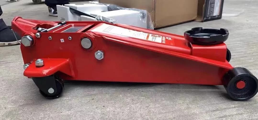 Kích cá sấu 4 tấn