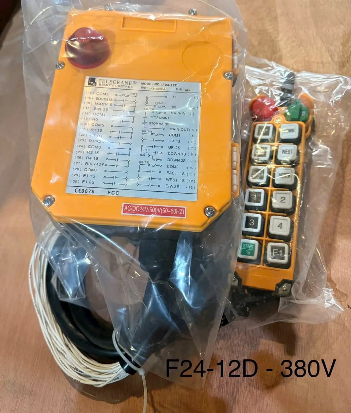 Điều khiển từ xa F24-12D 380V