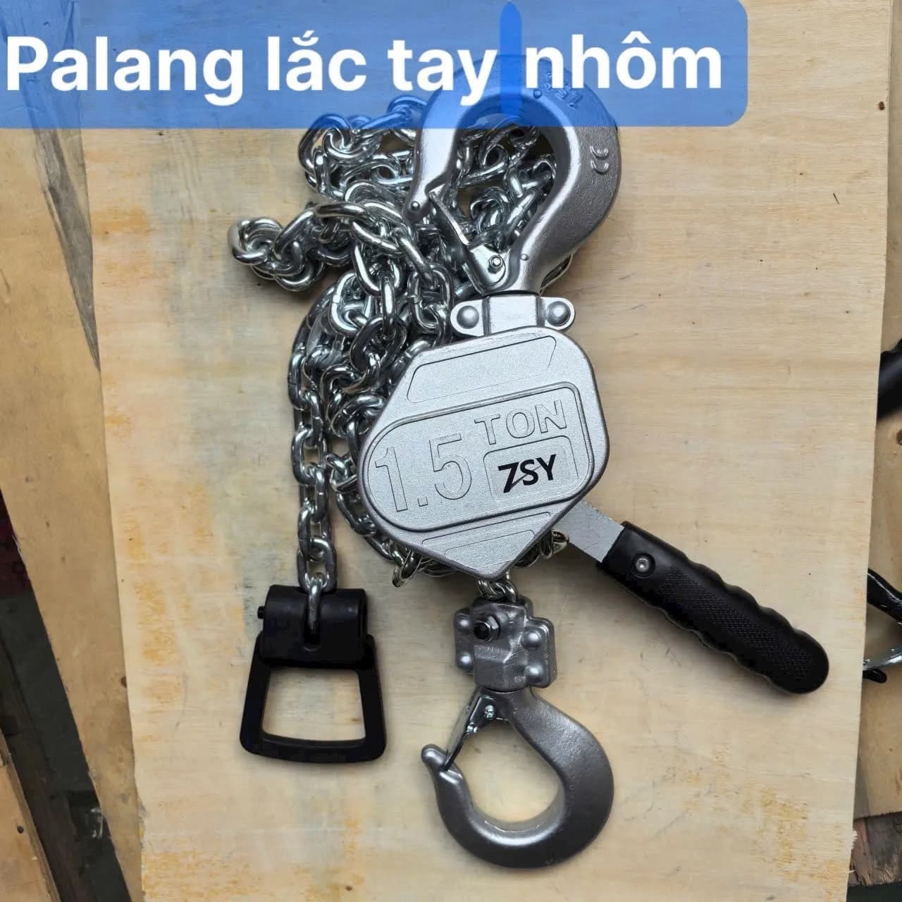 Palang lắc tay hợp kim nhôm (màu bạc) 0.5Tx3m